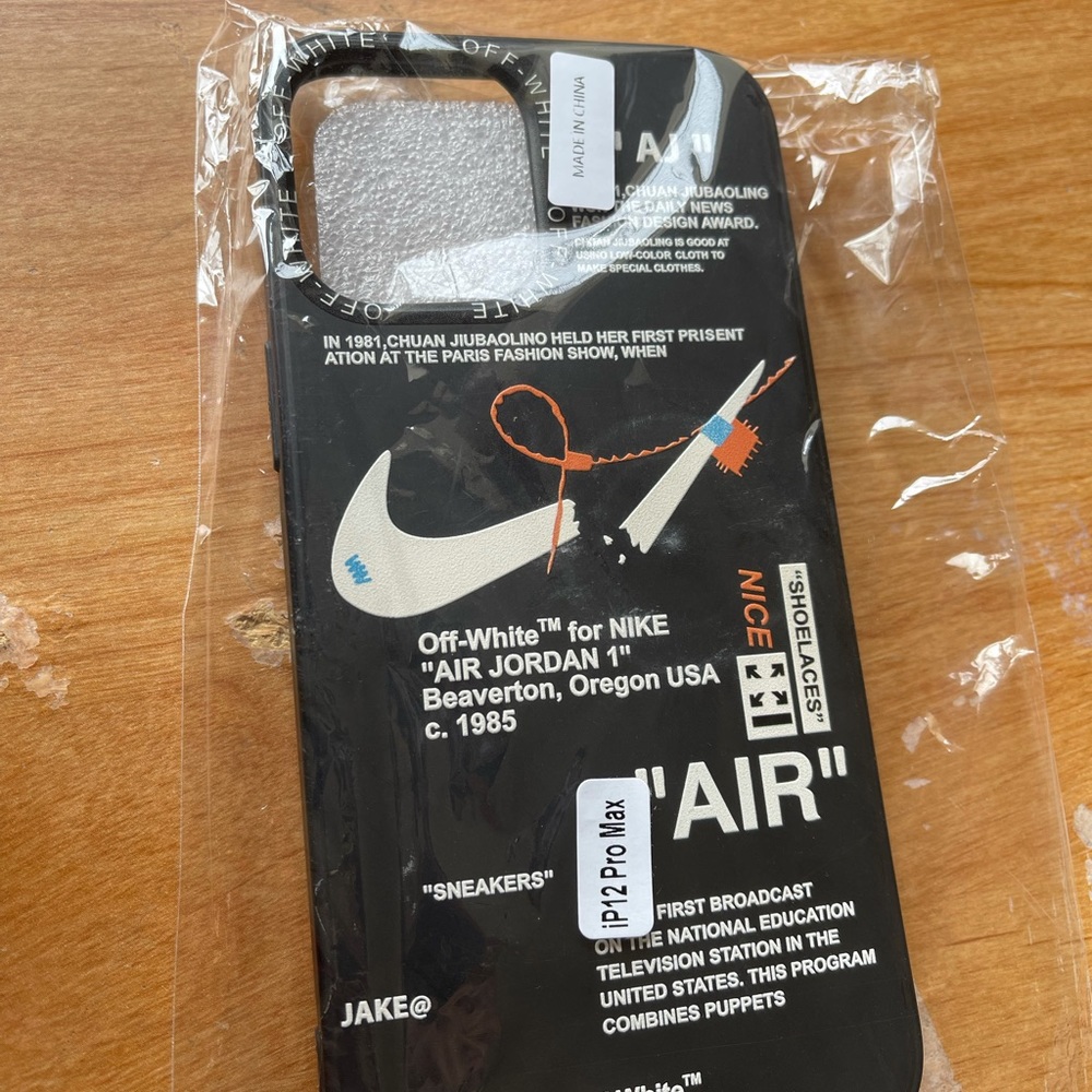 iPhone 12 Pro Max case Nike